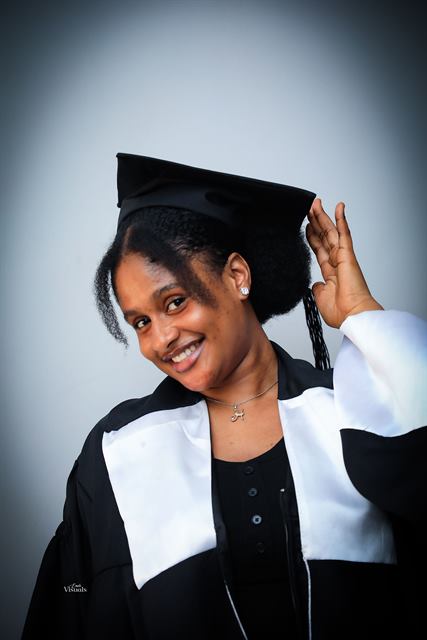 Promotion des diplômés · VI
